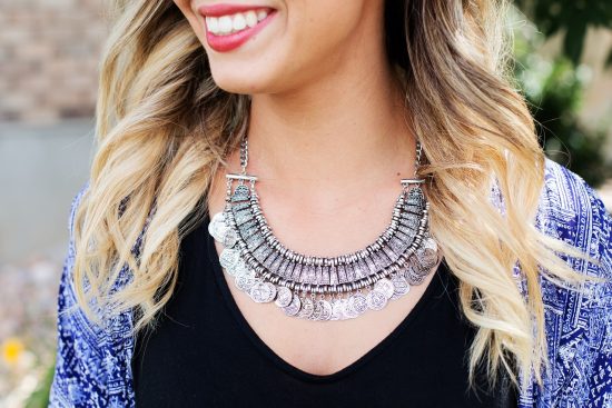 découvrez notre collection de colliers en or, alliant élégance et durabilité. parfaits pour scintiller en toute occasion, nos colliers en or vous permettront d'exprimer votre style unique tout en ajoutant une touche de luxe à votre tenue.