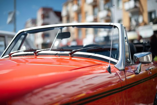 découvrez notre service de location de voitures de luxe, offrant une flotte exceptionnelle de véhicules haut de gamme pour vos occasions spéciales. profitez d'une expérience de conduite inégalée et d'un service personnalisé pour faire de chaque trajet un moment d'exception.